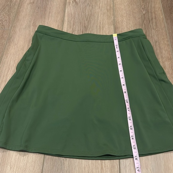 NWOT Draw & Fade JAQ Golf Skort Ball, Phone, Tee Holders, Athletic - Picture 3 of 15